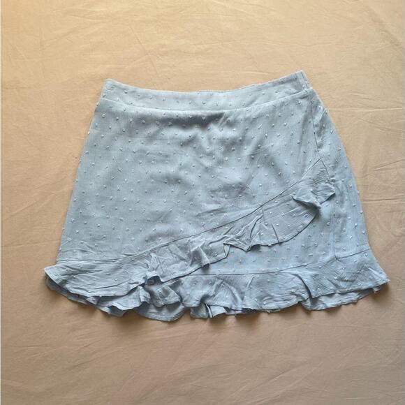 NWT Francesca’s Light Blue Swiss Dot Mini Faux Wrap Skirt Size Large - Picture 6 of 7